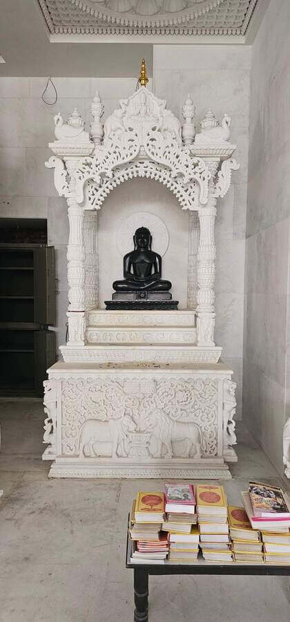 Marble Vedi Platform Delhi - Jain Temple Altar for Tirthankar Moorti